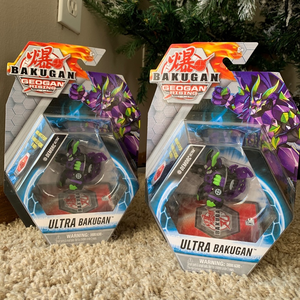 Bakugan Ultra, Demorc, Geogan Rising Collectible Action Figure and Trading Card